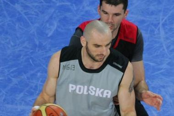 Lažybų organizatoriai lietuviams žada pergalę prieš lenkus