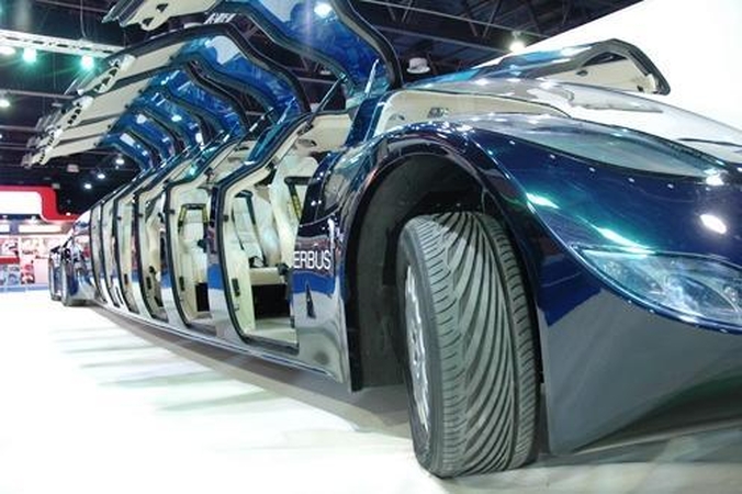 Ar superautobusas išlaikys egzaminą ant sniego?