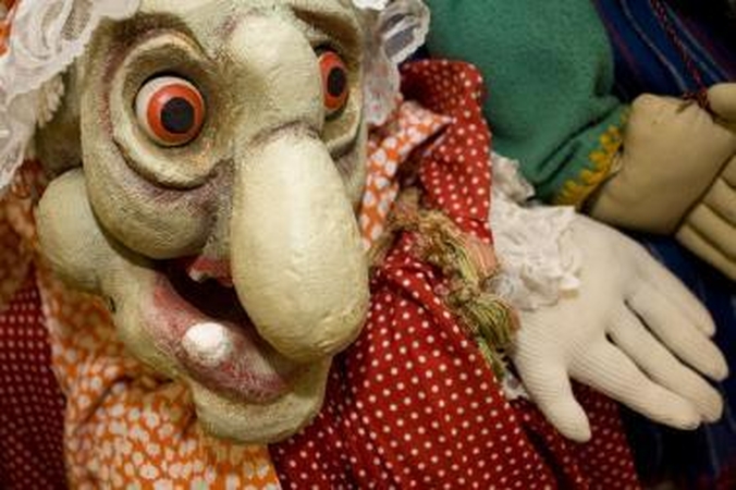 „Lėlės" teatro jubiliejus įsisuka ir į parodų sales
