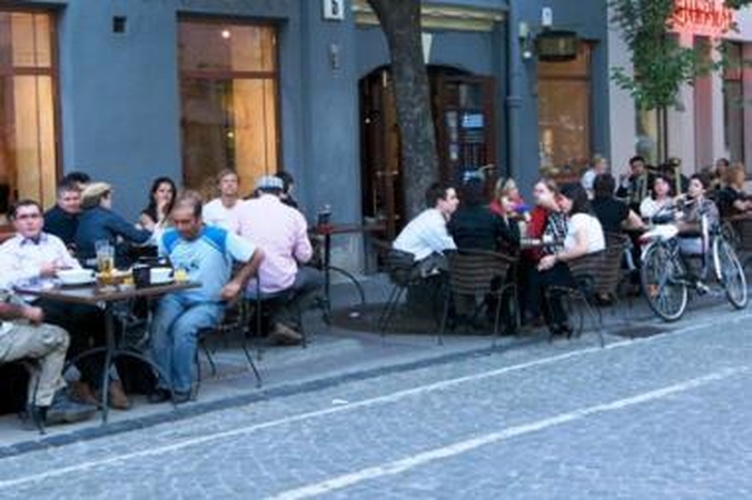Miesto parama verslininkams – palengvinta lauko kavinių tvarka