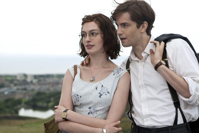 Anne Hathaway: esu visiškai įsimylėjusi, bet to visai neplanavau
