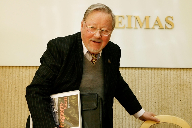 V.Landsbergis stebisi V.Petkevičiaus vaikų teiginiais, kad "Durnių laive" - tik rašytojo nuomonė