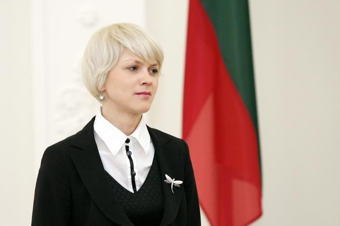 Prezidentės patarėja S. Cirtautienė susilaukė dukrelės 