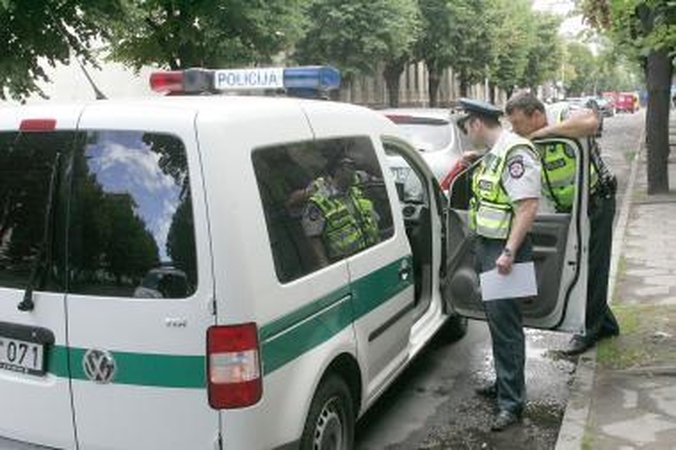 Policijos pareigūnai pradeda rengti susitikimus su gyventojais