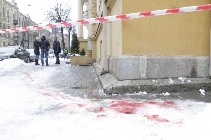 Sužaloto STT apsaugos darbuotojo būklė labai sunki
