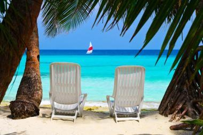 Dalis kelionių agentūrų nustojo prekiauti „Star Holidays" kelialapiais 