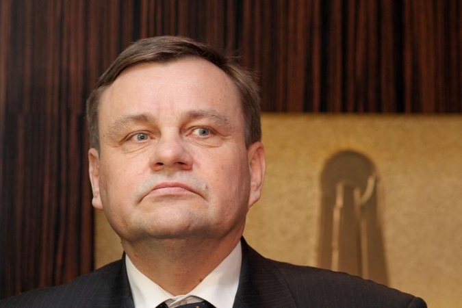 V. Gedvilas: „darbiečiai“ neatsisako ateityje didinti minimalią algą