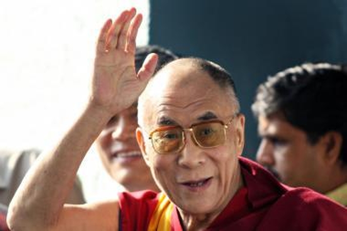 Dalai Lama nori sumažinti savo vaidmenį Tibeto vyriausybėje tremtyje