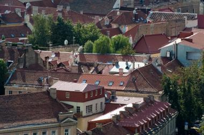 Racionalus namas: kodėl Lietuvai būdingi šlaitiniai stogai?