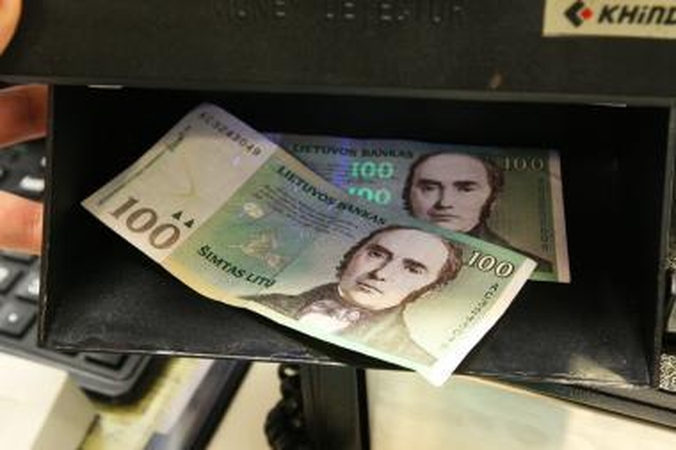 Lietuvos bankas papildys banknotų atsargas 