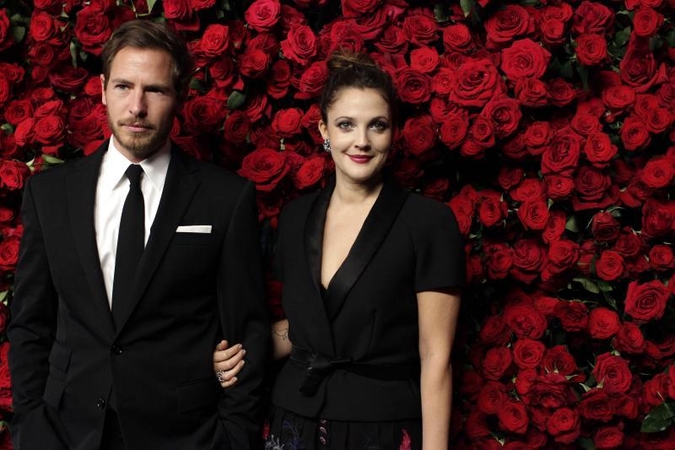 Drew Barrymore paskelbė naujienas apie būsimą kūdikį 