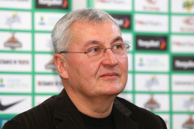 J.Kazlausko auklėtiniai į varžovų krepšį įmetė net 141 tašką