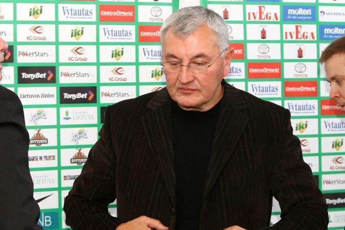 J. Kazlauskas pripažįsta - komandoje dar daug nenugludintų kampų