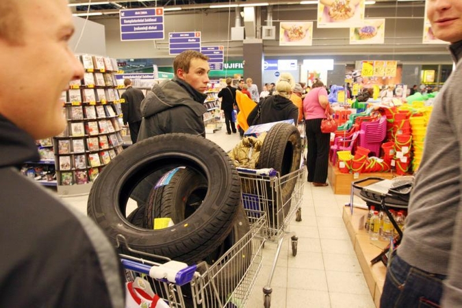 Klaipėdos „Akropolyje“ - nuolaidų diena „Jamam“  