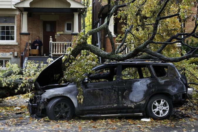 Kanadoje dėl audros „Sandy“ be elektros liko 130 tūkst. jos vartotojų