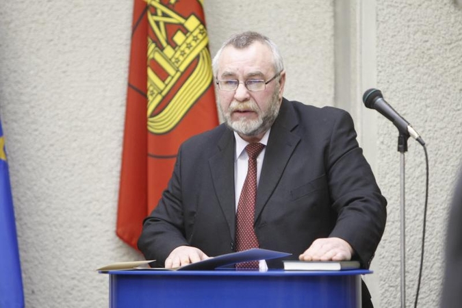 VTEK rekomendavo V. Plečkaičiui atsisakyti kurių nors pareigų