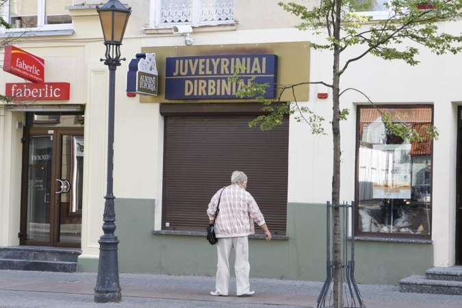 Klaipėdos senamiestyje apiplėšta juvelyrinė parduotuvė (papildyta)