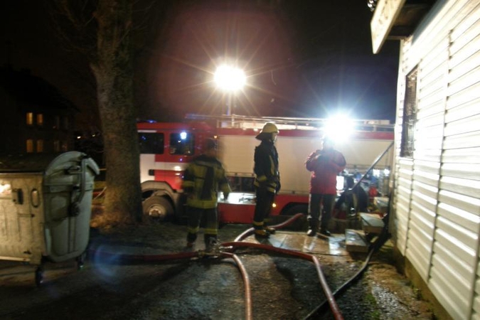 Klaipėdos pakraštyje liepsnojo gyvenamasis namas 