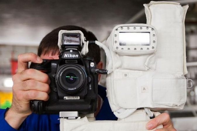 Kaip NASA priverčia fotoaparatus veikti kosmose?