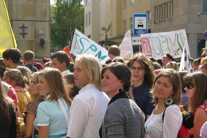 LJMS skelbia geriausių magistro darbų konkursą