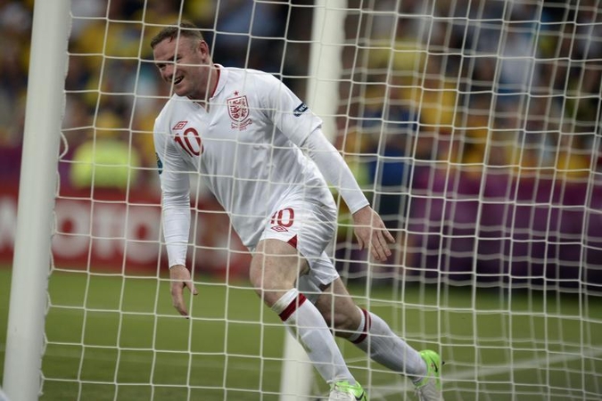 W.Rooney: visi turėtų mūsų pasisaugoti  