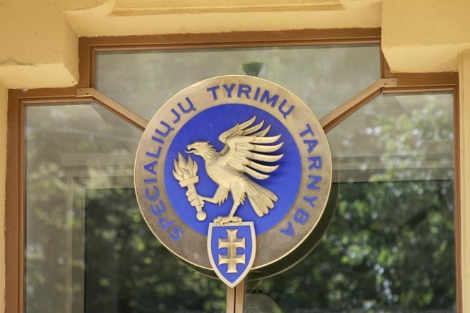 Turto iššvaistymą tiriantys STT pareigūnai atliko kratą TV3 būstinėje