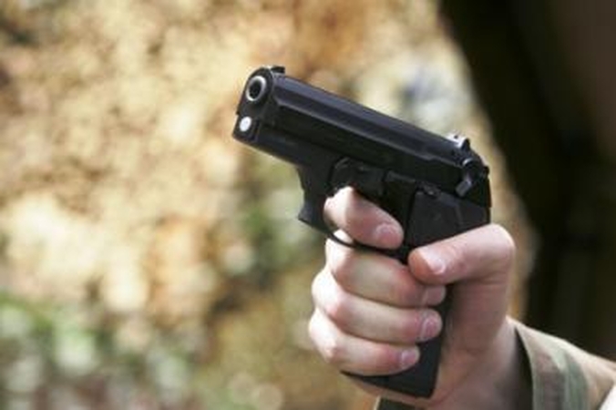 20-metis grasino nužudyti metais jaunesnį pažįstamą