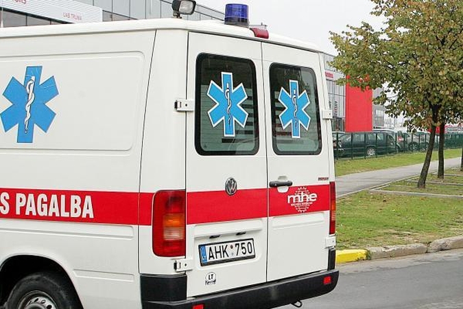 Vienuolikamečiai padegė aštuonerių metų mergaitę