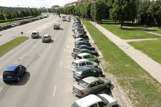 Karaliaus Mindaugo prospekte keisis automobilių statymo sąlygos