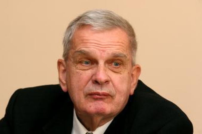 T.Venclova: antilenkiškumą Lietuvoje kursto nepagrįsta baimė prarasti Vilnių