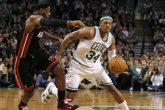 NBA reguliariojo sezono mėnesio geriausi - P.Pierce'as ir K.Durantas