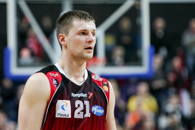 "Lietuvos rytas" pratęsė sutartį su A.Jomantu