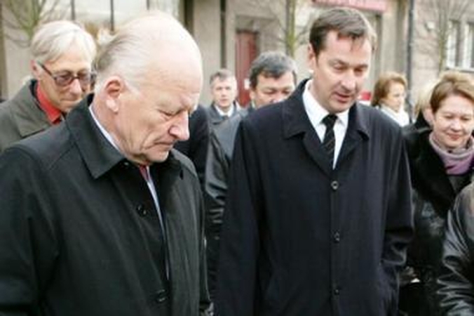 Teisme nepasirodė nei A.Zuokas, nei R.Paksas, nei J.Imbrasas