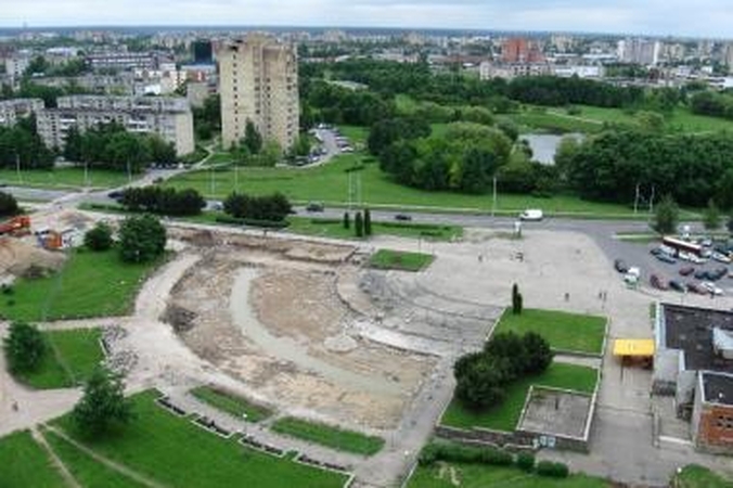 Tęsiama  Čečėnijos aikštės rekonstrukcija