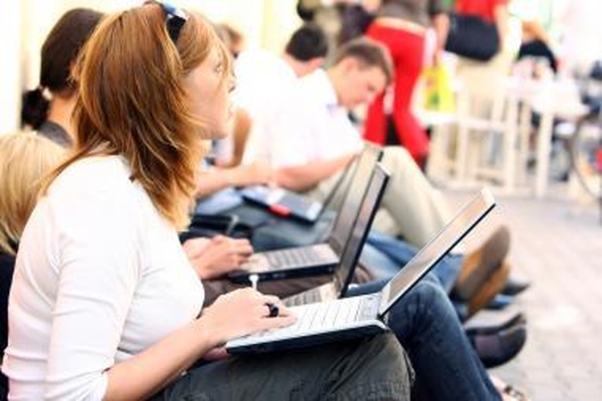 Studentams bankai skolins už 10-11 proc. palūkanų 