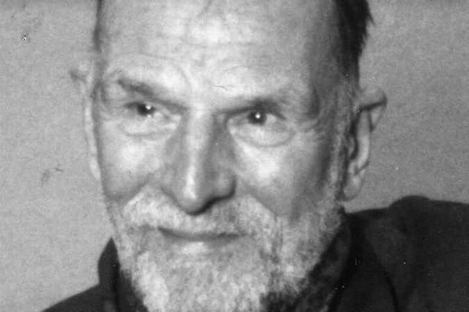 Mirė  skulptorius  Lionginas  Virbickas 