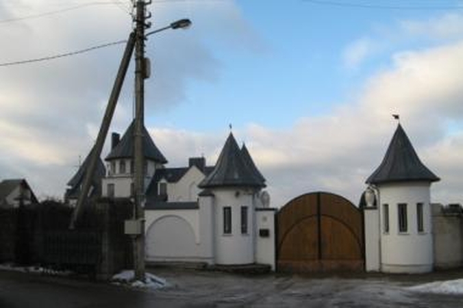 H.Daktaro žmona: į mus šaudė 