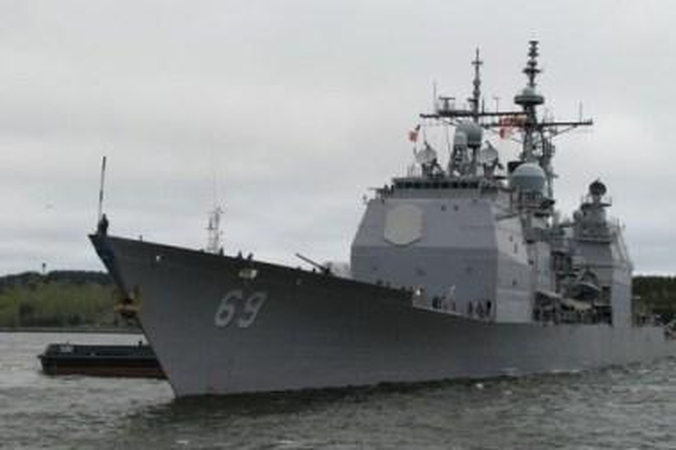 Klaipėdoje vieši JAV karinis laivas "Vicksburg"
