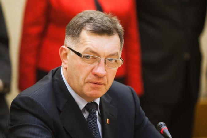 Naujoji vyriausybė linkusi leisti dvikalbius gatvių pavadinimus