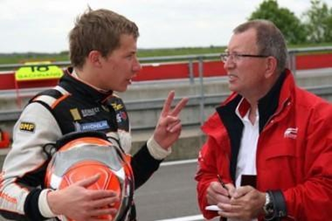 K.Vasiliauskas: pirmieji GP2 formulės bandymai