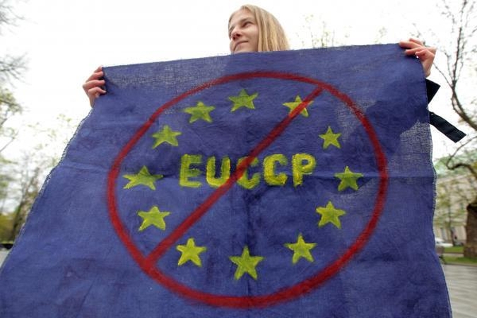 Kiek Lietuvai   kainuos    euro    zona?