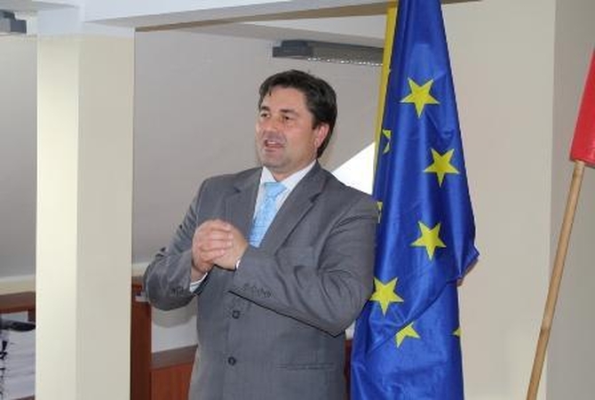 Lenkijoje ketinama uždaryti dar tris lietuviškas mokyklas