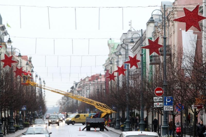 Išsišokimas: ant Airijos ambasados durų - svastika