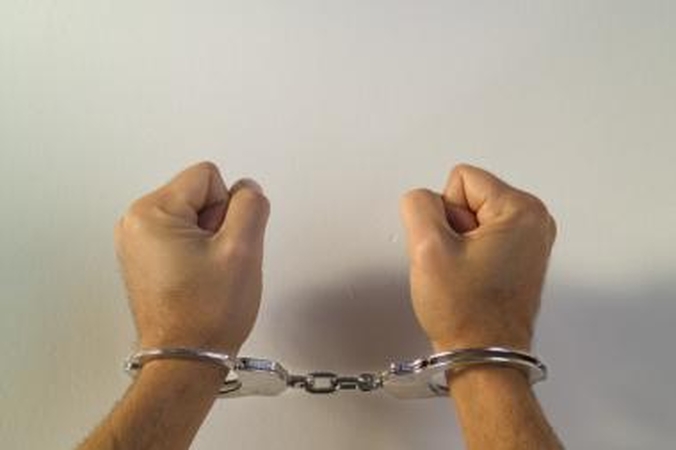 Pasienyje įkliuvo du policijos ieškomi asmenys