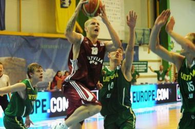 Jaunimo ekipa pralaimėjo Latvijos krepšininkams