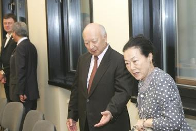 Japonai myli Kauną