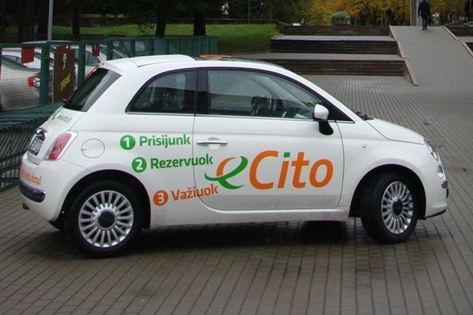 „eCito“ dalijimosi automobiliu paslauga - ir studentams