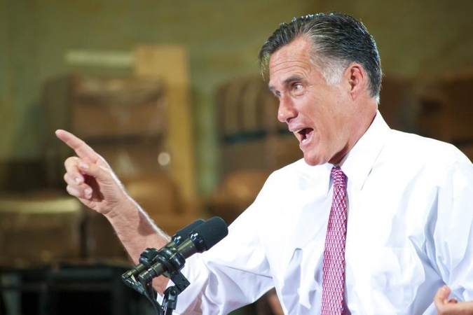 M.Romney gegužę lėšų kampanijai surinko daugiau už B.Obamą