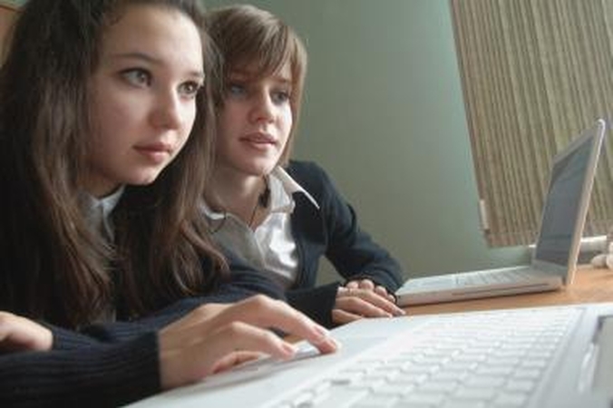 Šeštadieninė informatikų mokykla pradeda mokslo metus