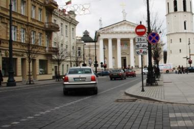 Dalyje Gedimino prospekto dingo elektra